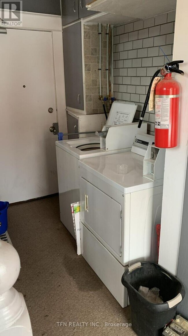 Photo du bâtiment - 70 Mill St