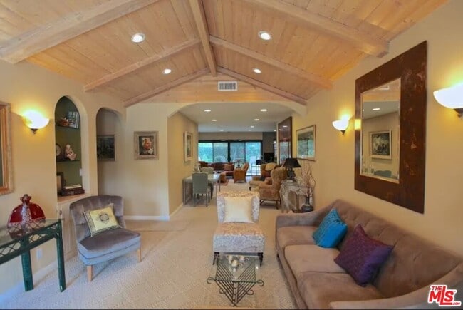 Foto del edificio - 4930 Garden Grove Ave