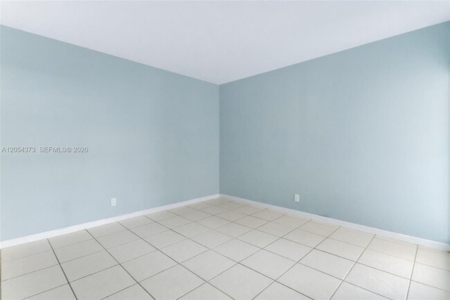 Foto del edificio - 3000 NE 16th Ave