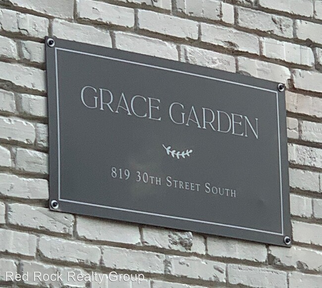 Foto del edificio - 819 30th St S