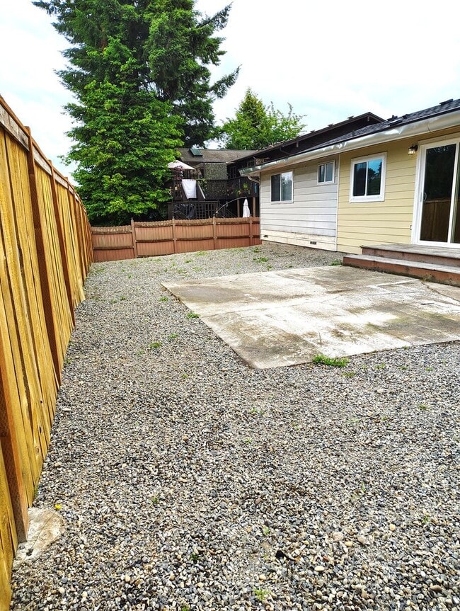 Photo - ### KENT HOUSE/DUPLEX in friendly neighbor...