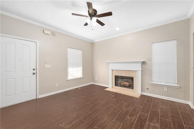 Building Photo - 1477 Akridge St NW