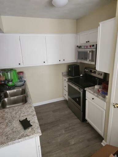 Foto del edificio - 384 N Manassas St