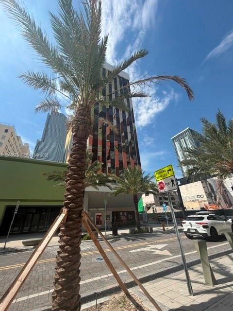 Foto del edificio - 111 E Flagler St