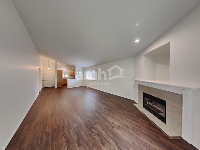 Foto del edificio - 6424 217th St E