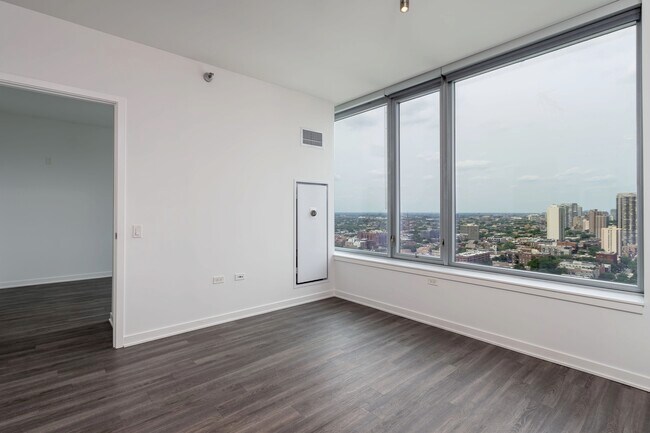 Foto del edificio - 1254 N La Salle Dr