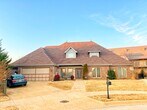 Foto principal - 300 SW Bordeaux Ct