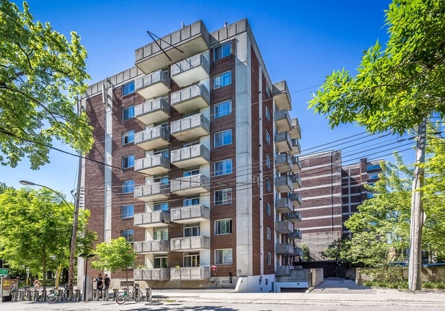 Building Photo - 1595 Rue Rachel E