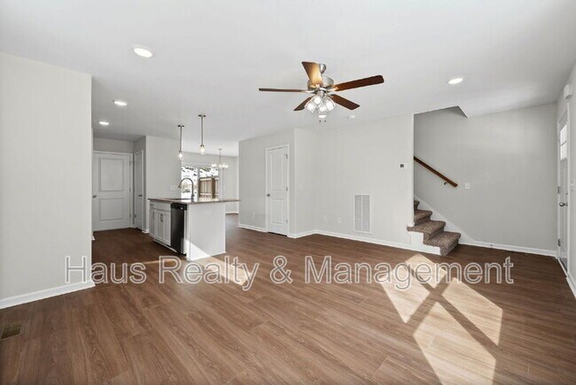 Foto del edificio - 839 Cumberland Dr