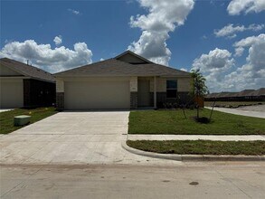 Building Photo - 1729 High Perch Ln