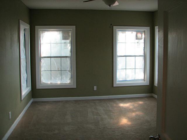 Foto del edificio - 7414 Robin Rd