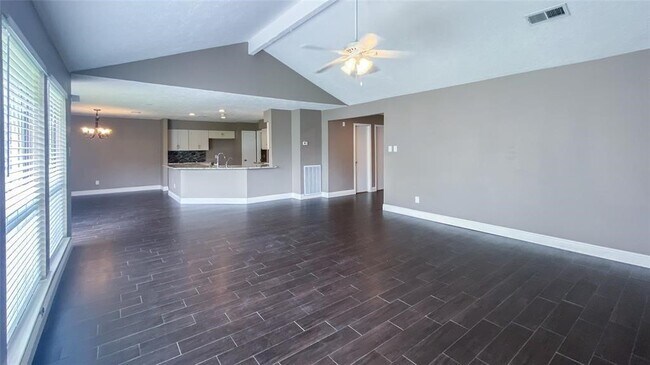 Building Photo - 9619 Sharpcrest St