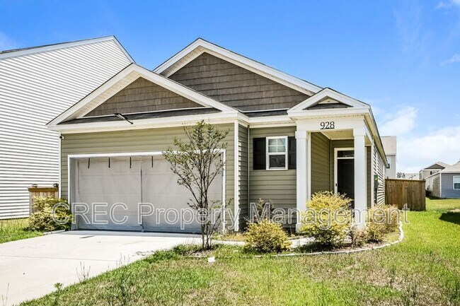 Foto del edificio - 928 Woodside Creek Ln