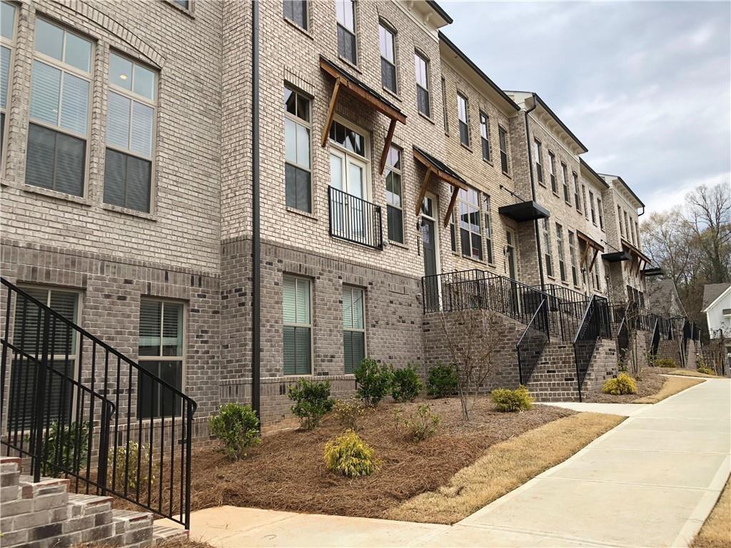4255 Spruce Pine Alley, Doraville, GA 30360 Townhome Rentals in