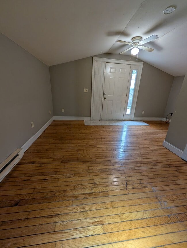 Building Photo - One Bedroom Home in East Brainerd