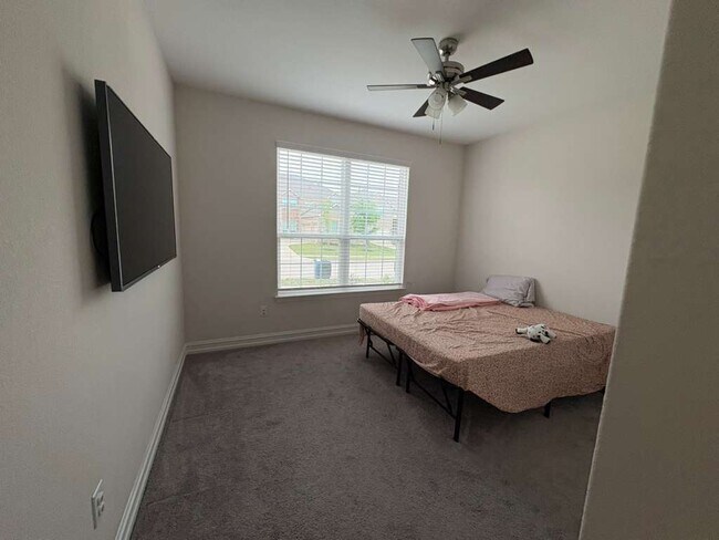 Foto del edificio - 609 Cattle Chute Ct