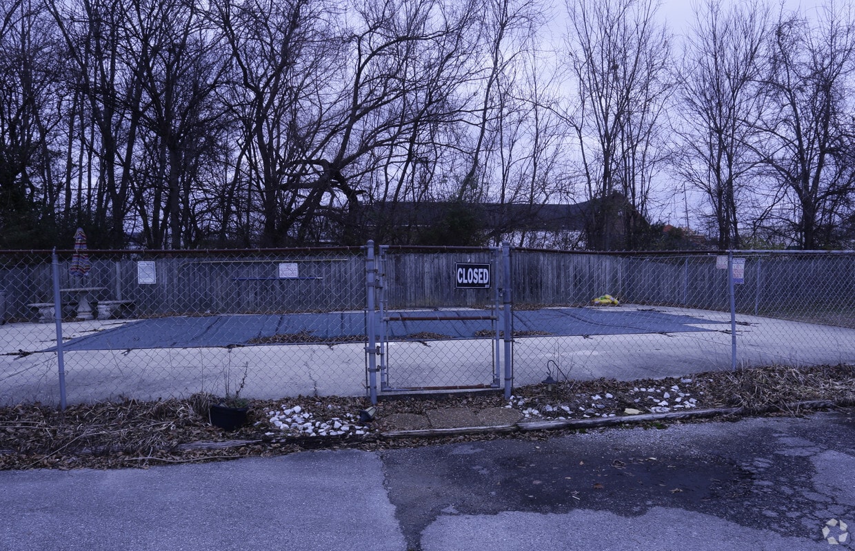 Building Photo - Colony Apartments