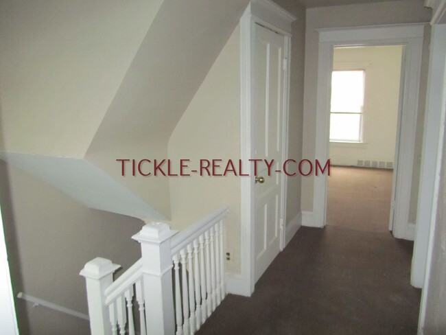 Building Photo - 15 Jaques Street