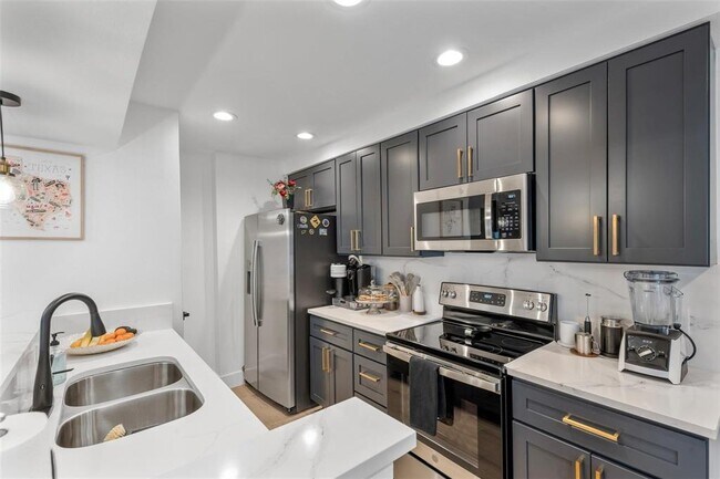 Foto del edificio - 10811 Greenwillow Dr