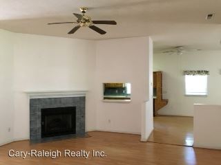 Building Photo - 200 Covington Dr