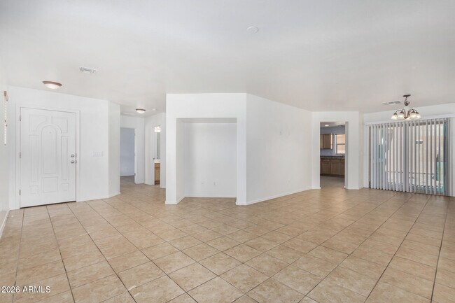 Foto del edificio - 2261 S Ponderosa Dr