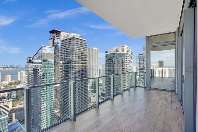 Foto del edificio - 88 SW 7th St