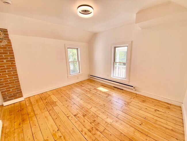 Foto del edificio - 1 Bedroom Apartment in South Burlington VT...