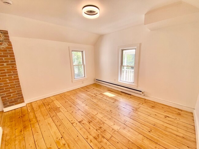 1 Bedroom Apartment in South Burlington VT... - 1 Bedroom Apartment in South Burlington VT...