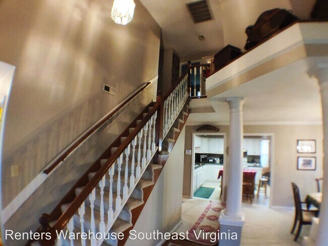 Building Photo - 4 br, 2.5 bath House - 265 Golden Maple Drive