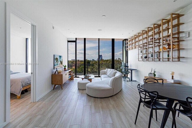 Foto del edificio - 3156 SW 27th Ave