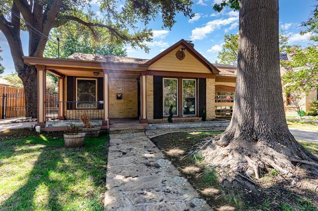 Building Photo - 5323 Maple Springs Blvd