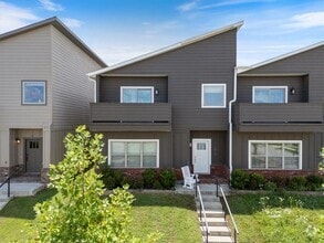 Building Photo - 2616 N Ward Dr