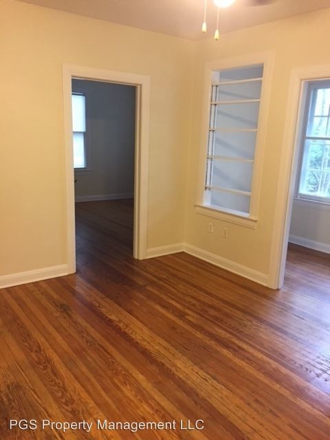 Foto del edificio - 512 E Harwood St