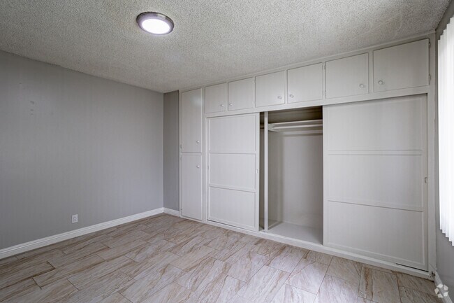 1HAB, 1BA - 700 ft² - San Antonio Apartments