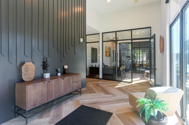 Vestíbulo - Village at First