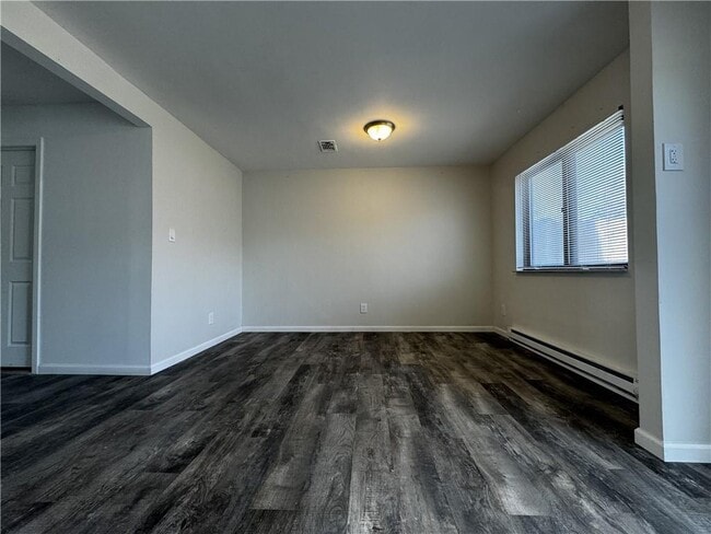Building Photo - 314 Saracino Dr