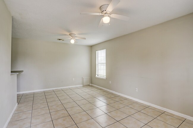 Foto del edificio - 320 6th St
