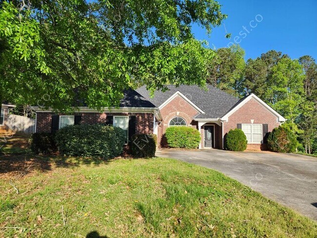 Building Photo - 245 Wisteria Blvd