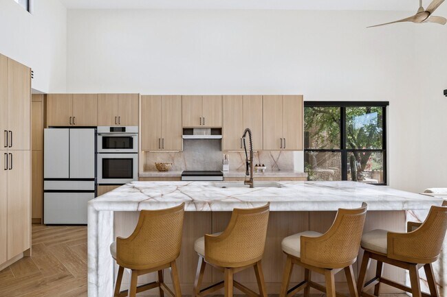 Foto del edificio - 25555 N Windy Walk Dr