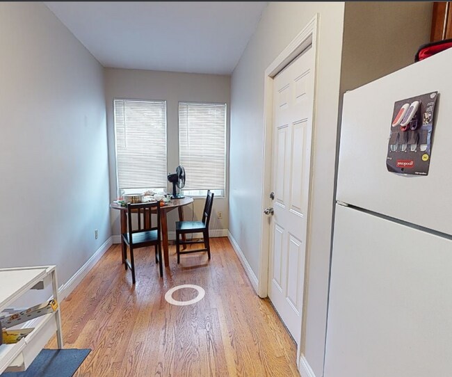 Building Photo - 340 Putnam Ave