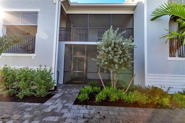 Foto del edificio - 6070 National Blvd