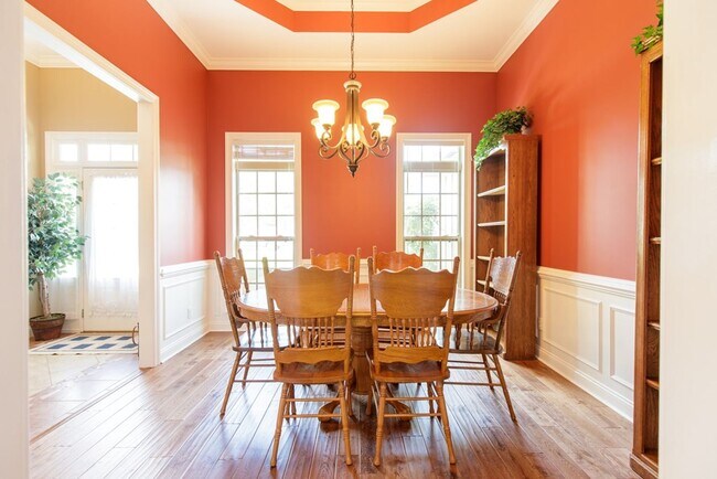 Foto del edificio - Spacious 4-Bedroom, 3-Bath Home with Large Screened-In Porch & Modern Features in Hahira, GA
