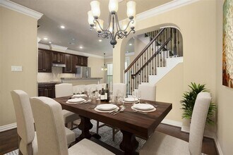 Building Photo - 2050 Palm Forest Ln