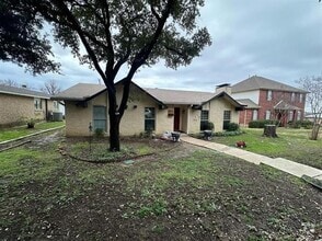 Building Photo - 1806 Haymeadow