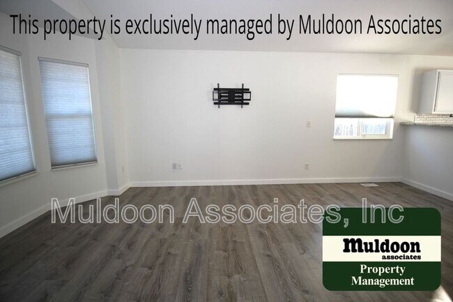 Foto del edificio - 6296 Gossamer St