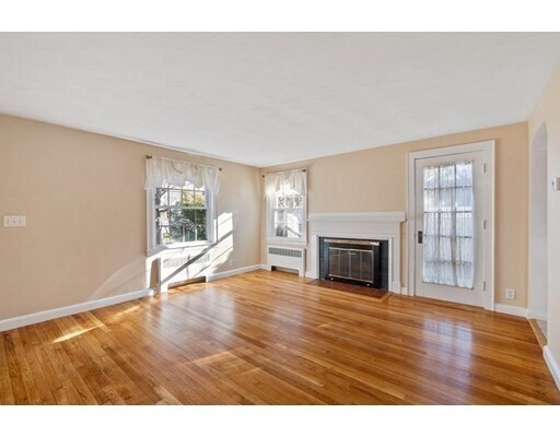 Foto del edificio - 2 Craft Rd