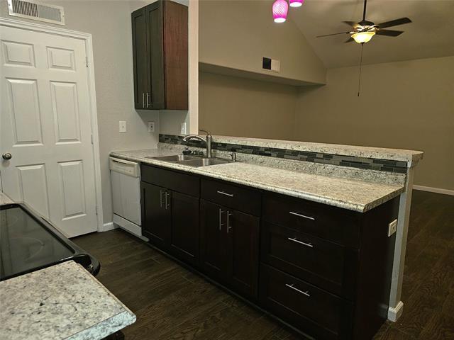 Foto del edificio - 6027 McAfee Dr