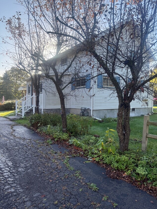 Primary Photo - 26A Rochester St