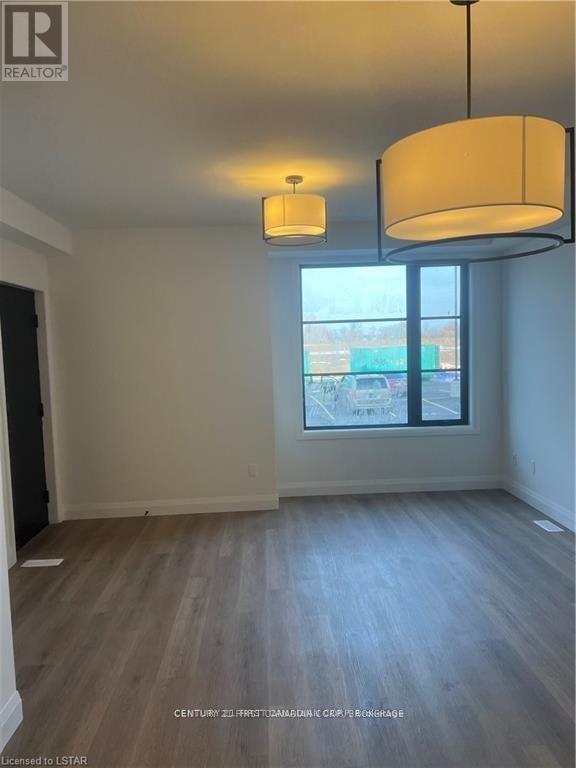 Building Photo - 3900 Savoy St