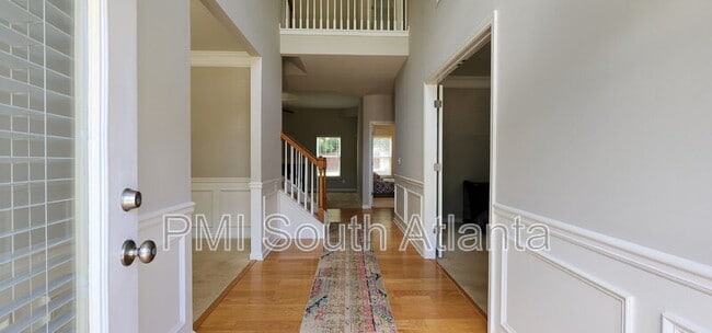 Building Photo - 310 Buckingham Ln